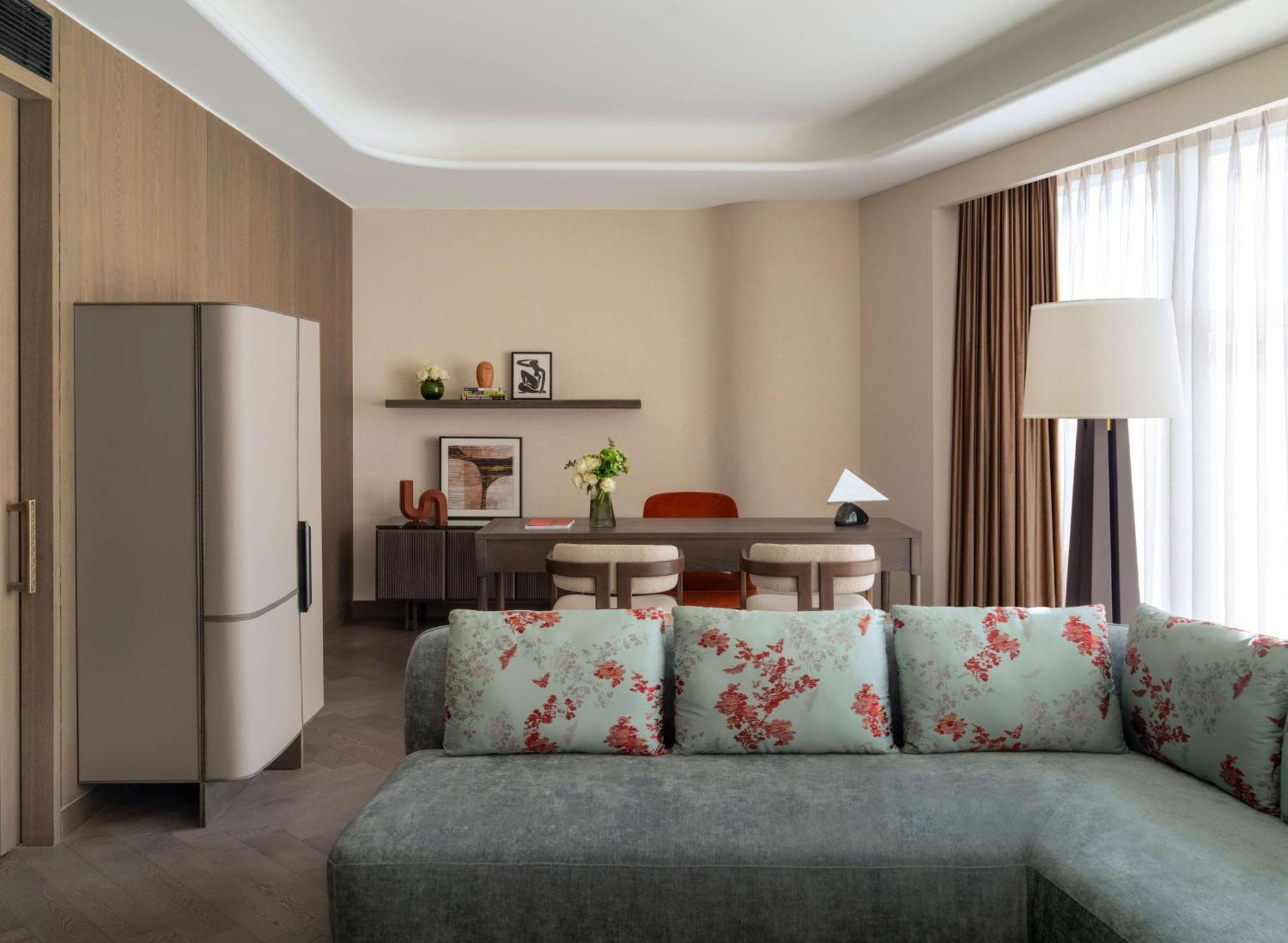 Conrad Urumqi Exterior foto